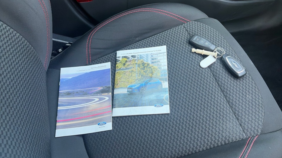 Ford Puma 1.0 EcoBoost Hybrid mHEV 155 ST-Line 5dr Petrol Hatchback - Image 20