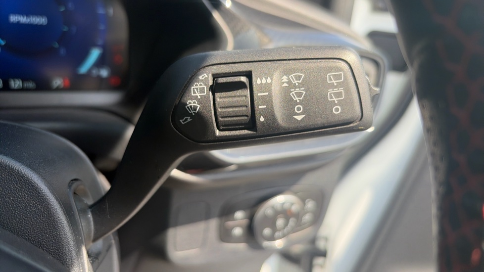 Ford Puma 1.0 EcoBoost Hybrid mHEV 155 ST-Line 5dr Petrol Hatchback - Image 32