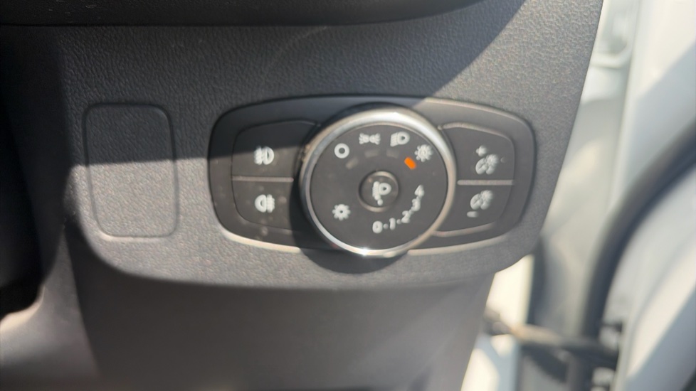 Ford Puma 1.0 EcoBoost Hybrid mHEV 155 ST-Line 5dr Petrol Hatchback - Image 33
