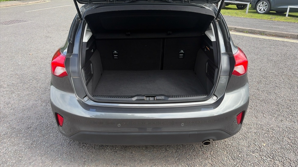 Ford Focus 1.0 EcoBoost 125 Titanium X 5dr Petrol Hatchback - Image 4