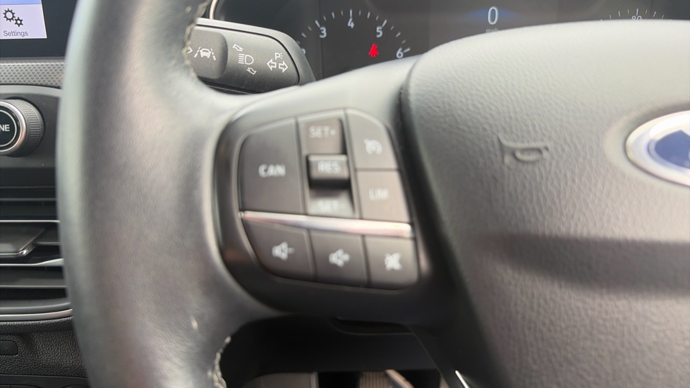 Ford Focus 1.0 EcoBoost 125 Titanium X 5dr Petrol Hatchback - Image 30