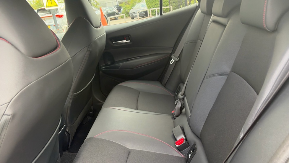 Toyota Corolla 1.8 Hybrid GR Sport 5dr CVT Hybrid Hatchback - Image 16