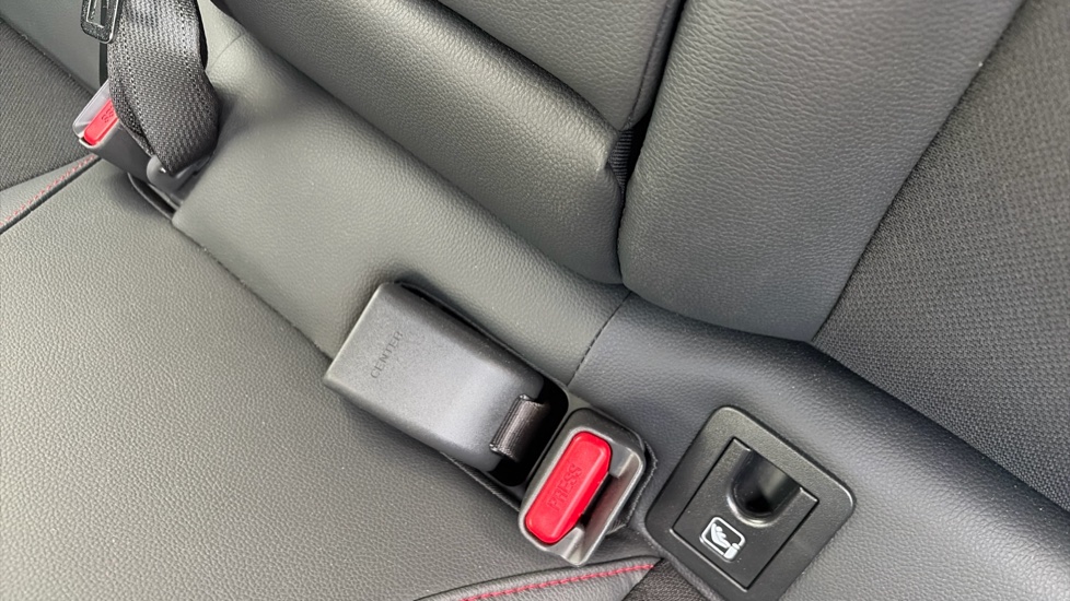 Toyota Corolla 1.8 Hybrid GR Sport 5dr CVT Hybrid Hatchback - Image 17