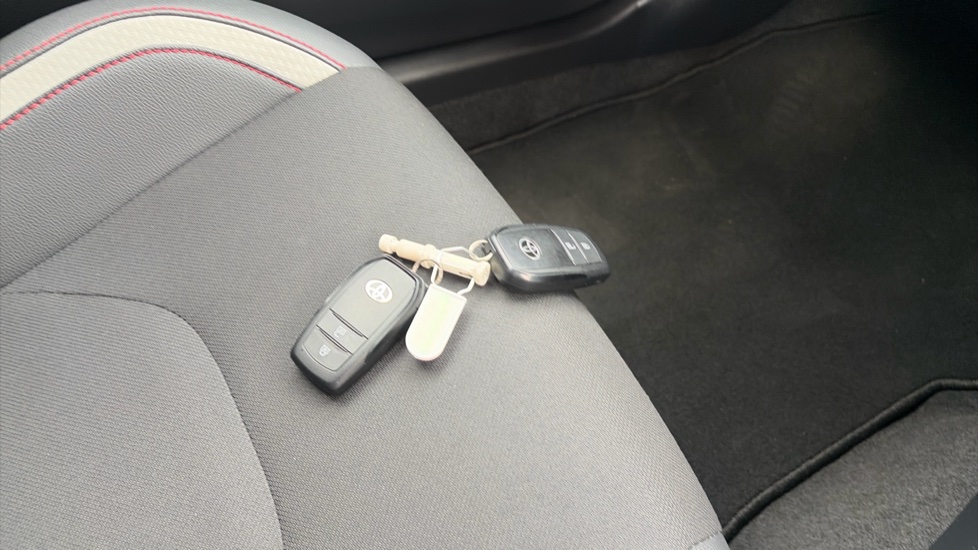 Toyota Corolla 1.8 Hybrid GR Sport 5dr CVT Hybrid Hatchback - Image 20