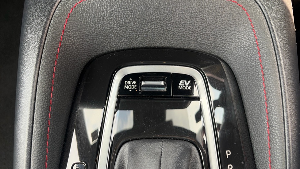 Toyota Corolla 1.8 Hybrid GR Sport 5dr CVT Hybrid Hatchback - Image 28