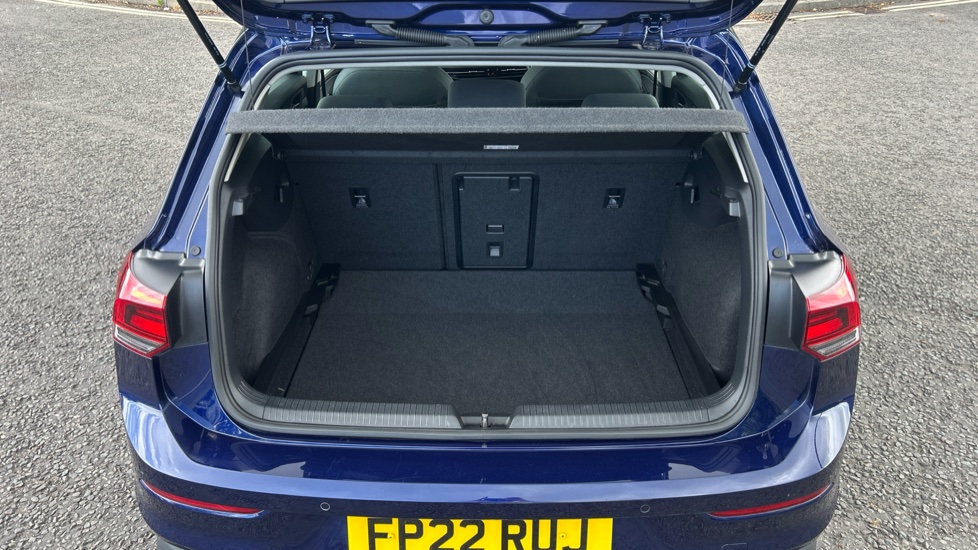 Volkswagen Golf 1.5 TSI Life 5dr Petrol Hatchback - Image 4