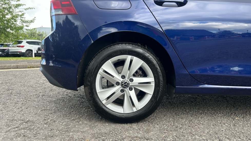 Volkswagen Golf 1.5 TSI Life 5dr Petrol Hatchback - Image 7