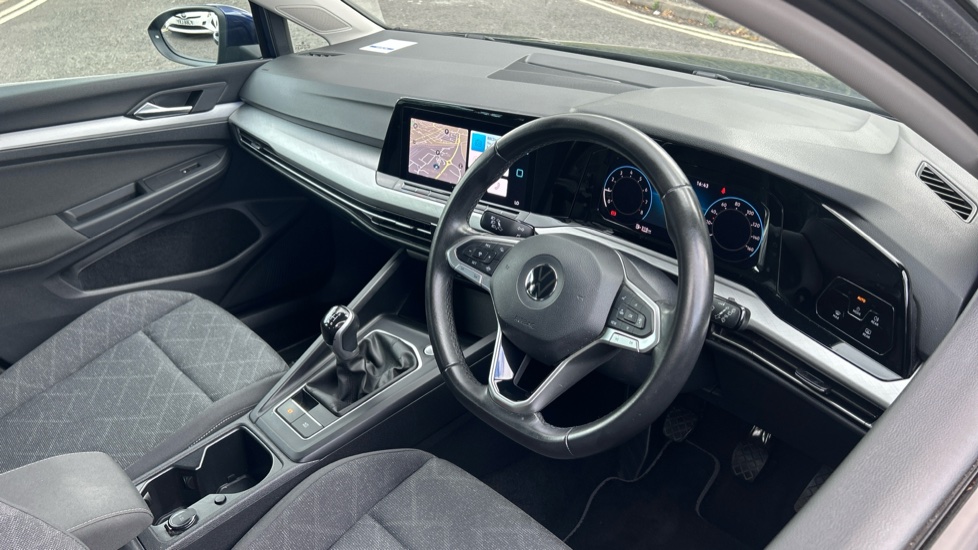 Volkswagen Golf 1.5 TSI Life 5dr Petrol Hatchback - Image 11