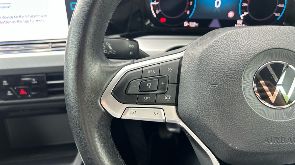 Volkswagen Golf 1.5 TSI Life 5dr Petrol Hatchback - Image 23