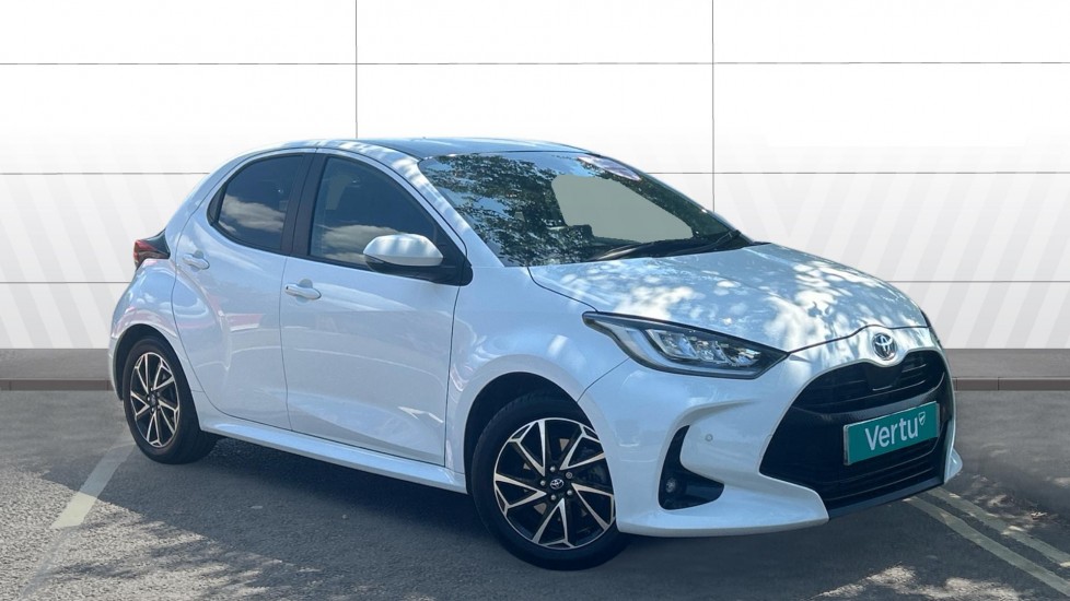 Toyota Yaris 1.5 Hybrid Design 5dr CVT Hybrid Hatchback - Image 1