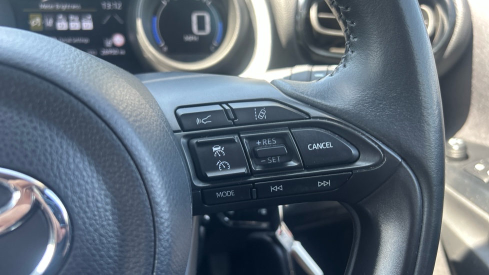 Toyota Yaris 1.5 Hybrid Design 5dr CVT Hybrid Hatchback - Image 21
