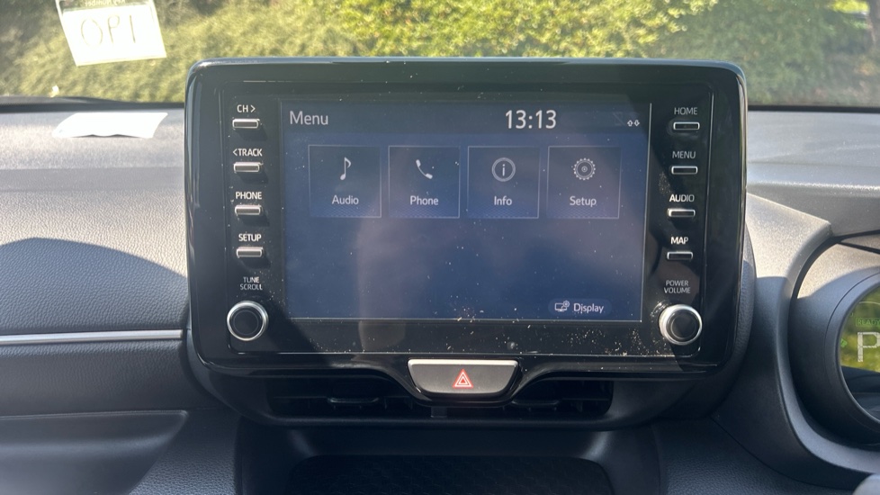 Toyota Yaris 1.5 Hybrid Design 5dr CVT Hybrid Hatchback - Image 25