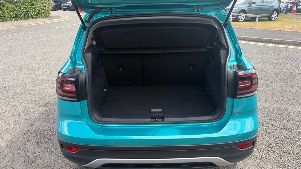 Volkswagen T-Cross 1.0 TSI 115 SEL 5dr Petrol Estate - Image 4