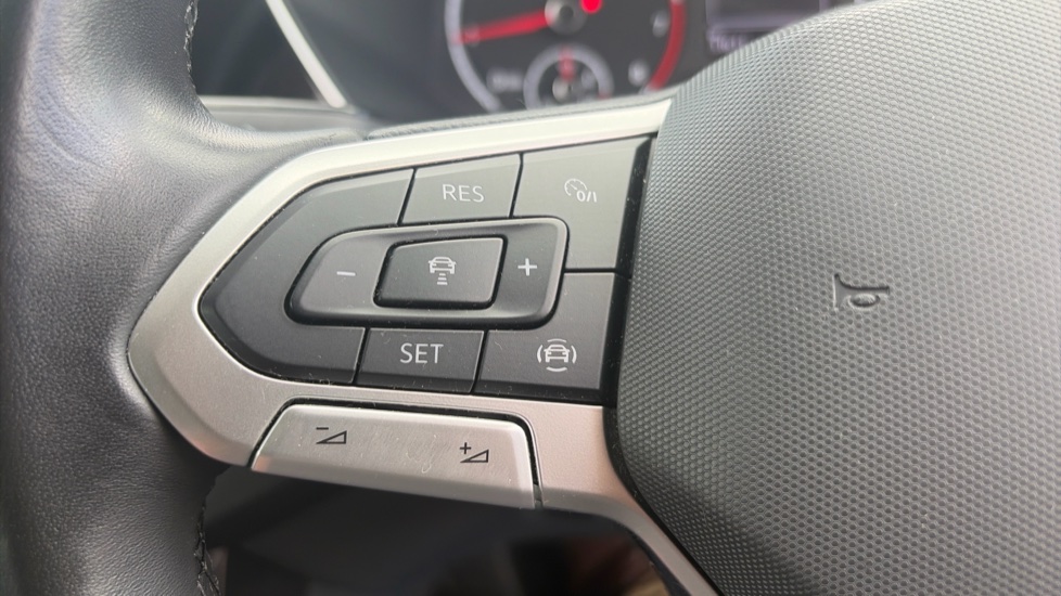 Volkswagen T-Cross 1.0 TSI 115 SEL 5dr Petrol Estate - Image 29