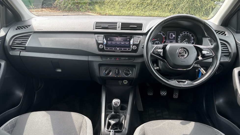 Skoda Fabia 1.0 MPI SE 5dr Petrol Hatchback - Image 10