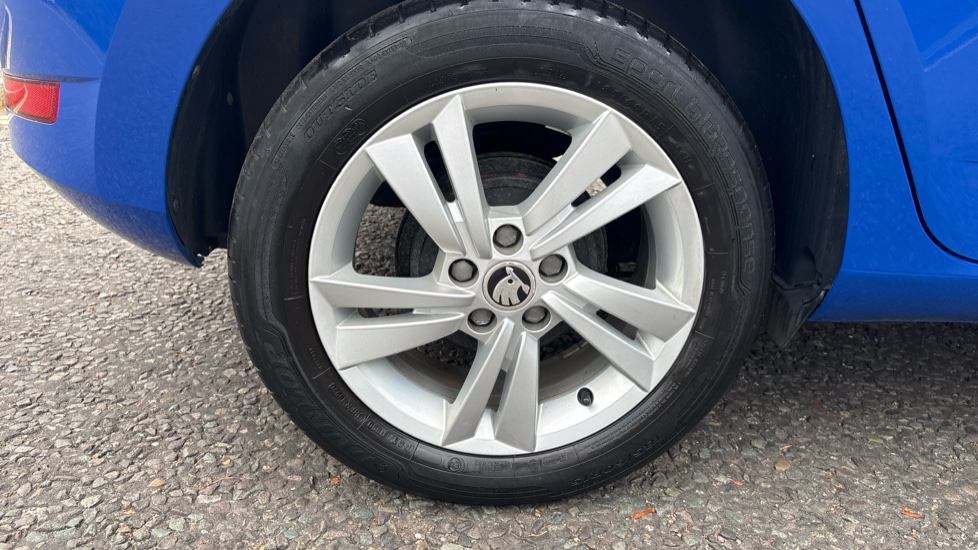 Skoda Fabia 1.0 MPI SE 5dr Petrol Hatchback - Image 34