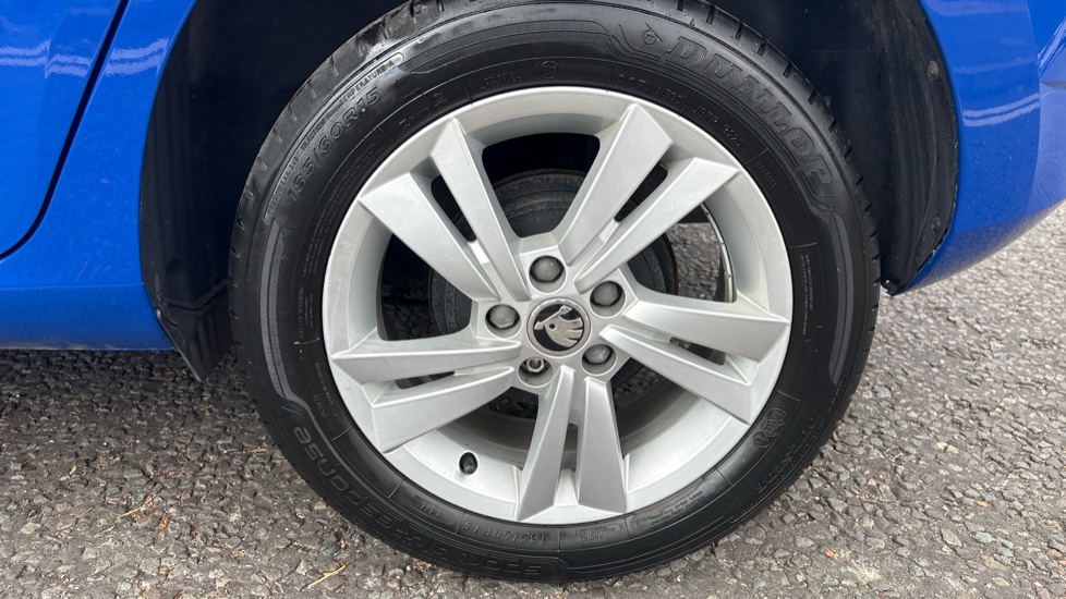 Skoda Fabia 1.0 MPI SE 5dr Petrol Hatchback - Image 35