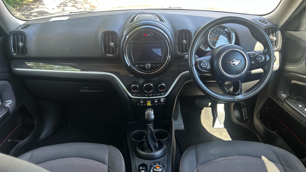 MINI Countryman 1.5 Cooper S E Classic ALL4 PHEV 5dr Auto Hatchback - Image 10