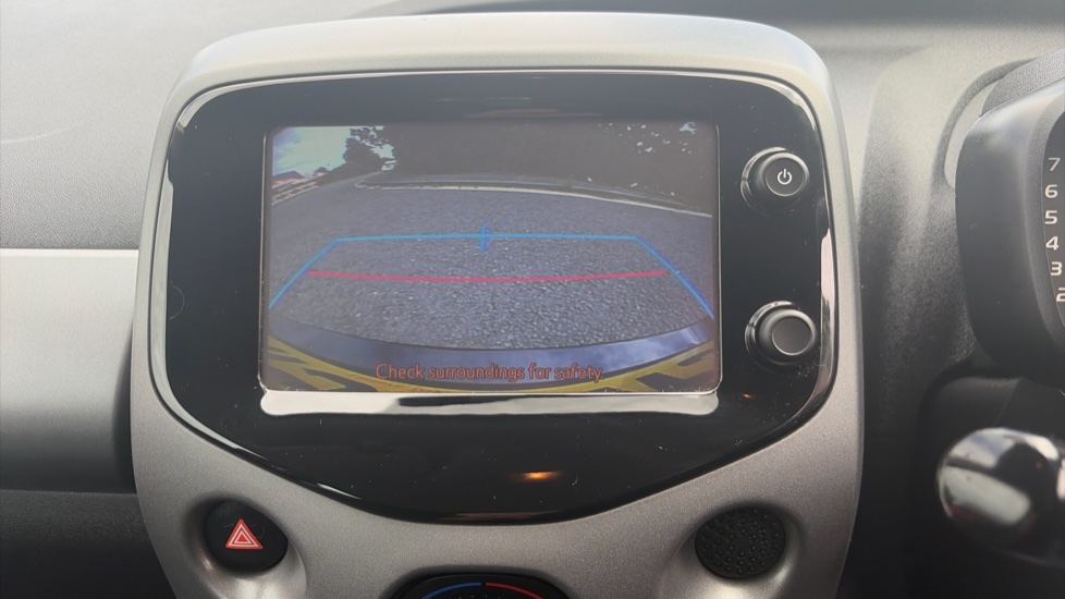 Toyota Aygo 1.0 VVT-i X-Play 5dr Petrol Hatchback - Image 22