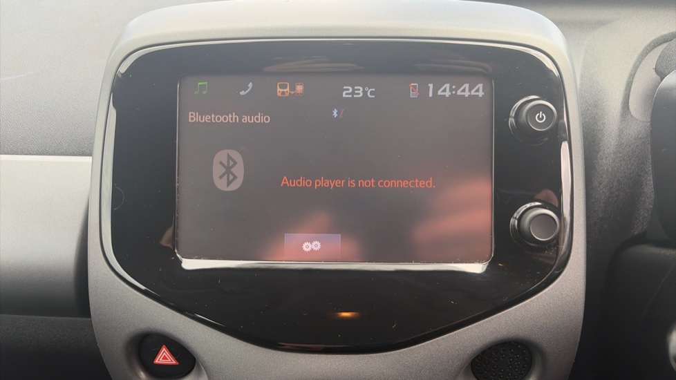 Toyota Aygo 1.0 VVT-i X-Play 5dr Petrol Hatchback - Image 23