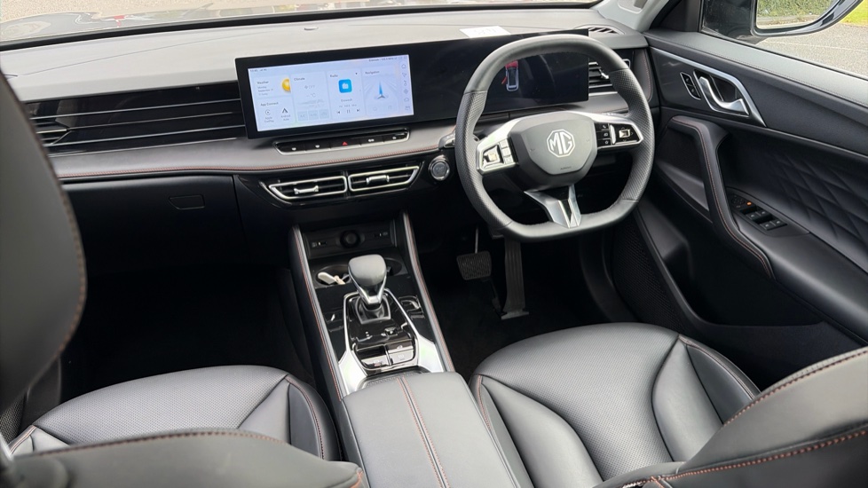 MG HS 1.5 T-GDI Hybrid+ Trophy 5dr Auto Hybrid Hatchback - Image 10
