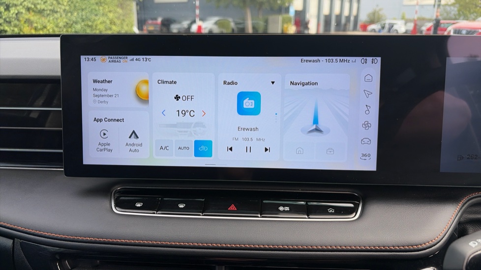 MG HS 1.5 T-GDI Hybrid+ Trophy 5dr Auto Hybrid Hatchback - Image 12