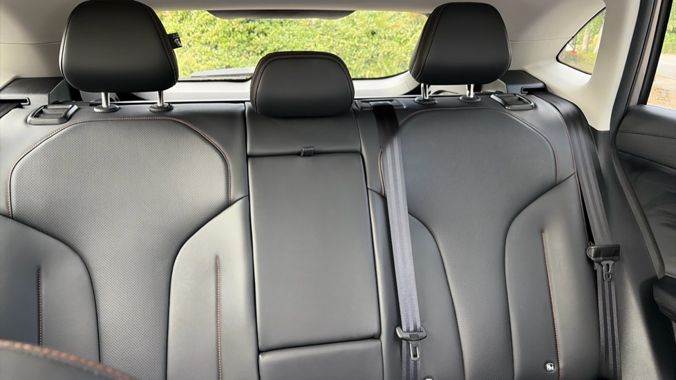 MG HS 1.5 T-GDI Hybrid+ Trophy 5dr Auto Hybrid Hatchback - Image 15
