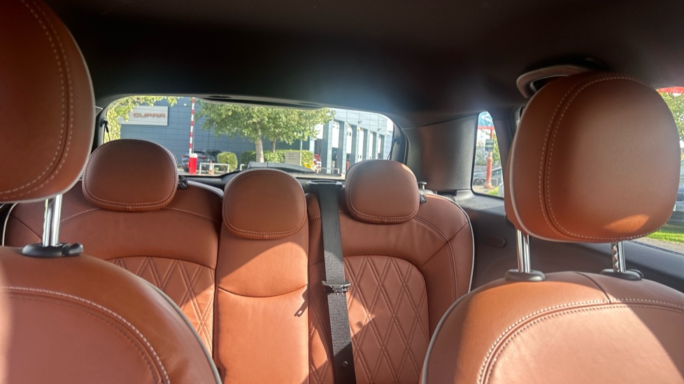 MINI Hatchback 1.5 Cooper Exclusive 5dr Auto Petrol Hatchback - Image 15
