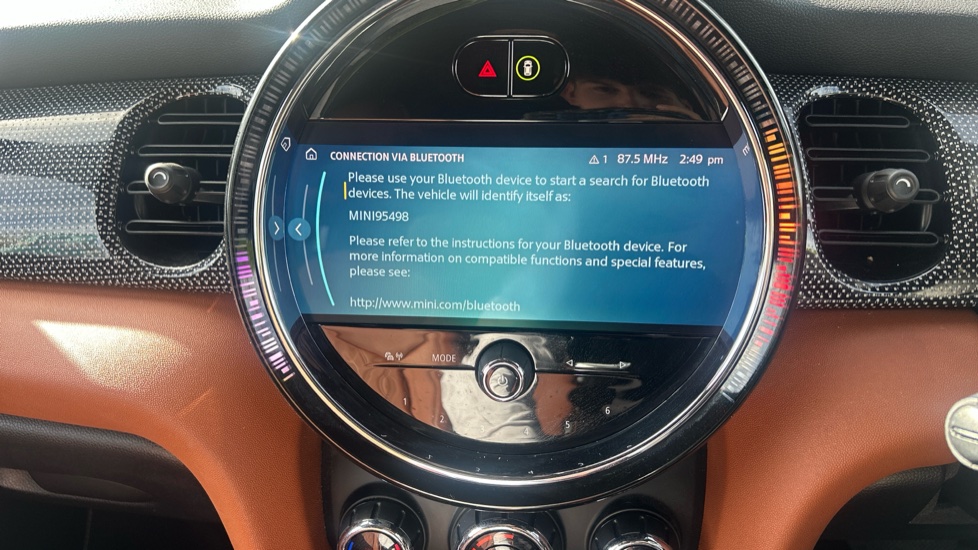 MINI Hatchback 1.5 Cooper Exclusive 5dr Auto Petrol Hatchback - Image 25
