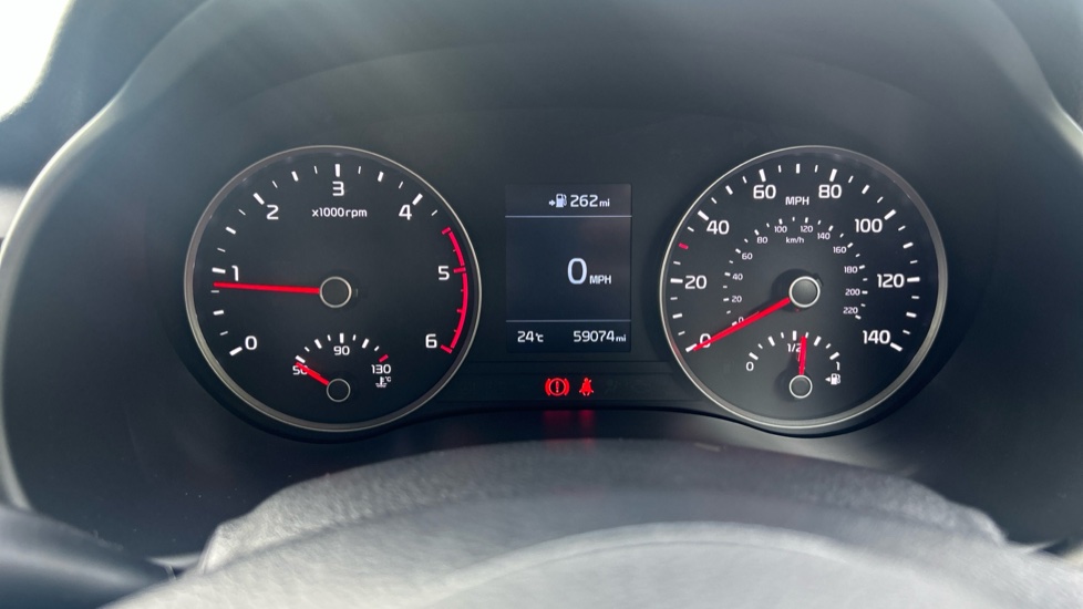 Kia Stonic 1.6 CRDi 2 5dr Diesel Estate - Image 18
