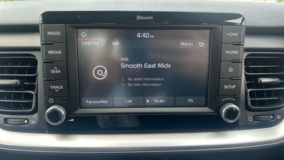 Kia Stonic 1.6 CRDi 2 5dr Diesel Estate - Image 21