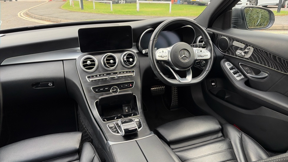 Mercedes-Benz C-Class C220d AMG Line Premium 4dr 9G-Tronic Diesel Saloon - Image 10