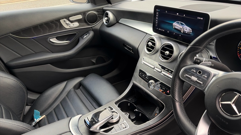 Mercedes-Benz C-Class C220d AMG Line Premium 4dr 9G-Tronic Diesel Saloon - Image 14