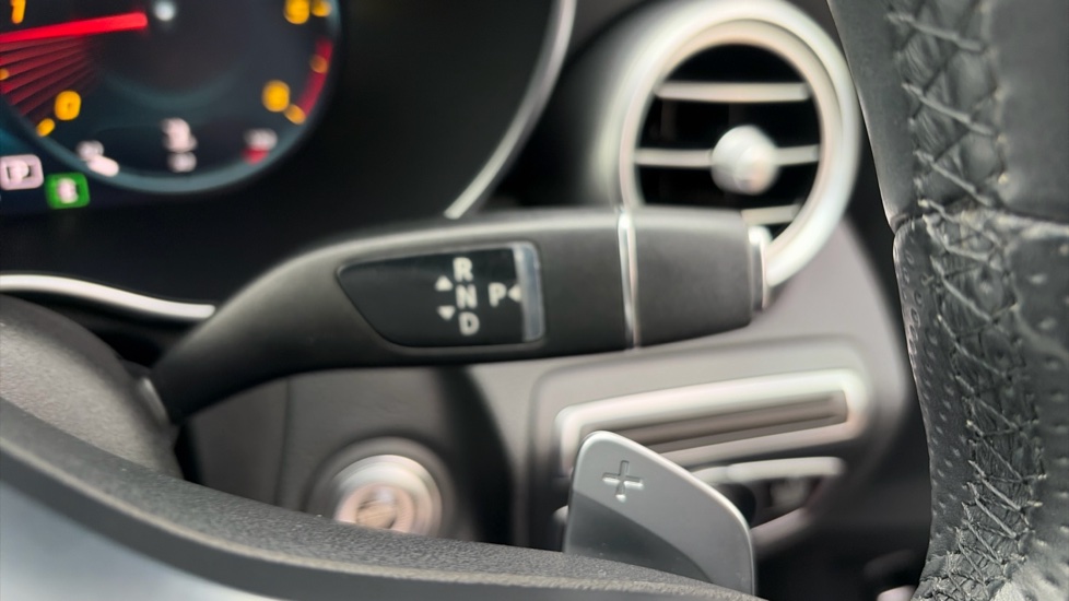 Mercedes-Benz C-Class C220d AMG Line Premium 4dr 9G-Tronic Diesel Saloon - Image 32
