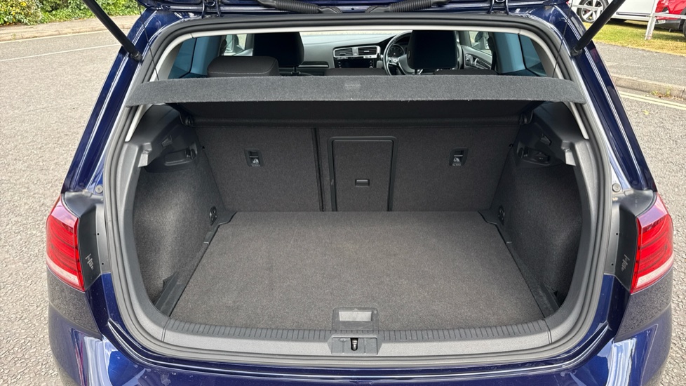 Volkswagen Golf 1.5 TSI EVO 150 GT 3dr Petrol Hatchback - Image 4