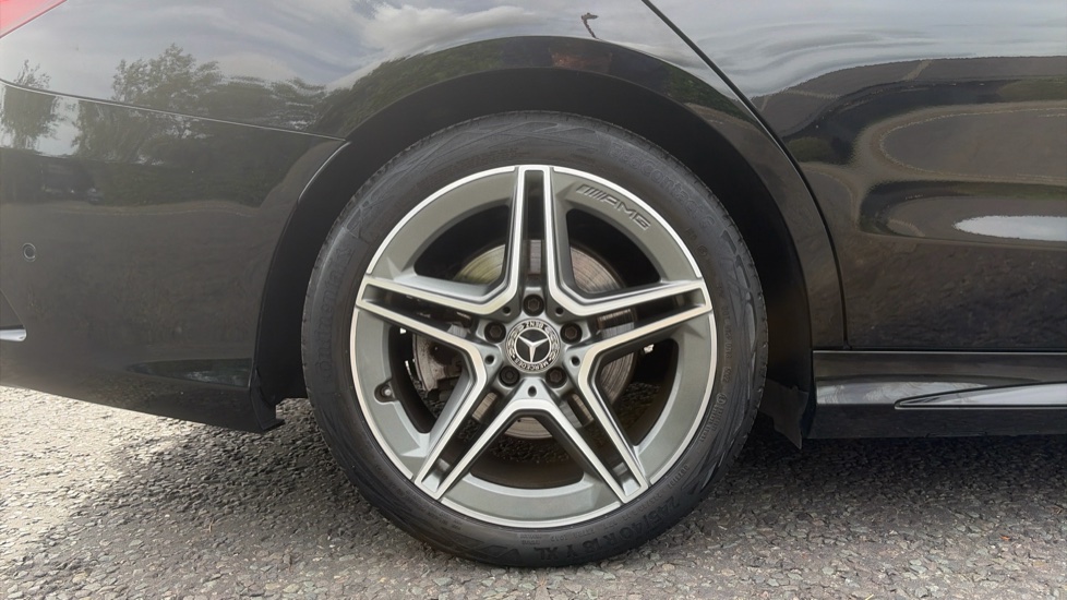 Mercedes-Benz C-Class C200 AMG Line Premium 5dr 9G-Tronic Petrol Estate - Image 7