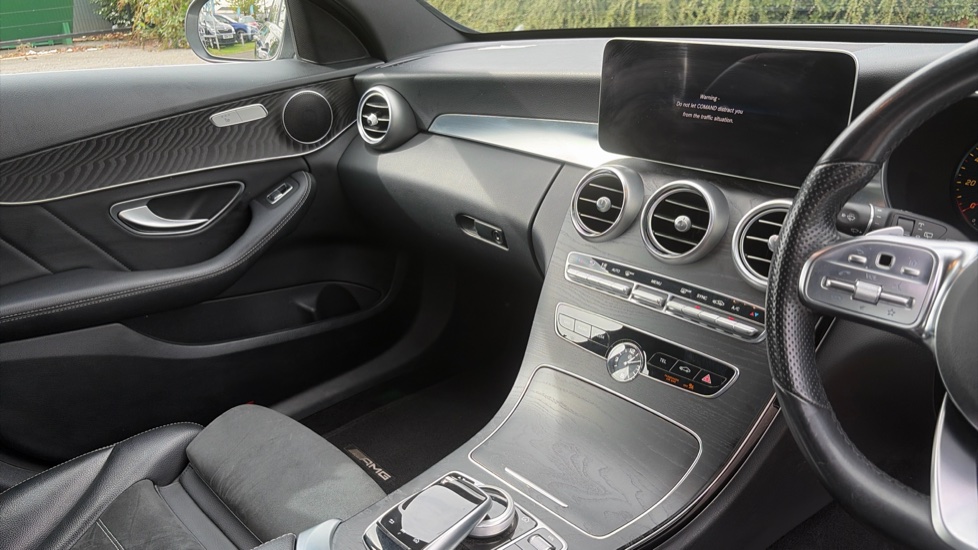 Mercedes-Benz C-Class C200 AMG Line Premium 5dr 9G-Tronic Petrol Estate - Image 14
