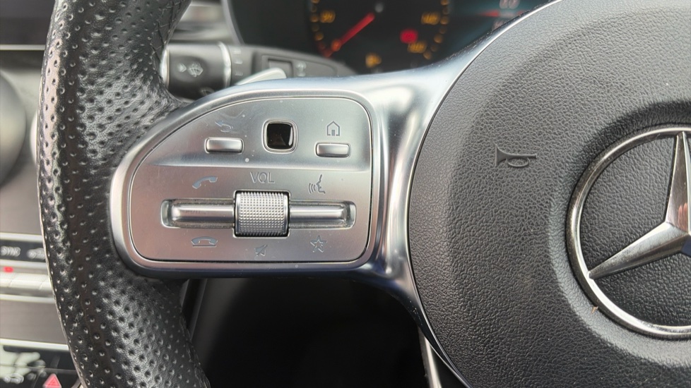 Mercedes-Benz C-Class C200 AMG Line Premium 5dr 9G-Tronic Petrol Estate - Image 28