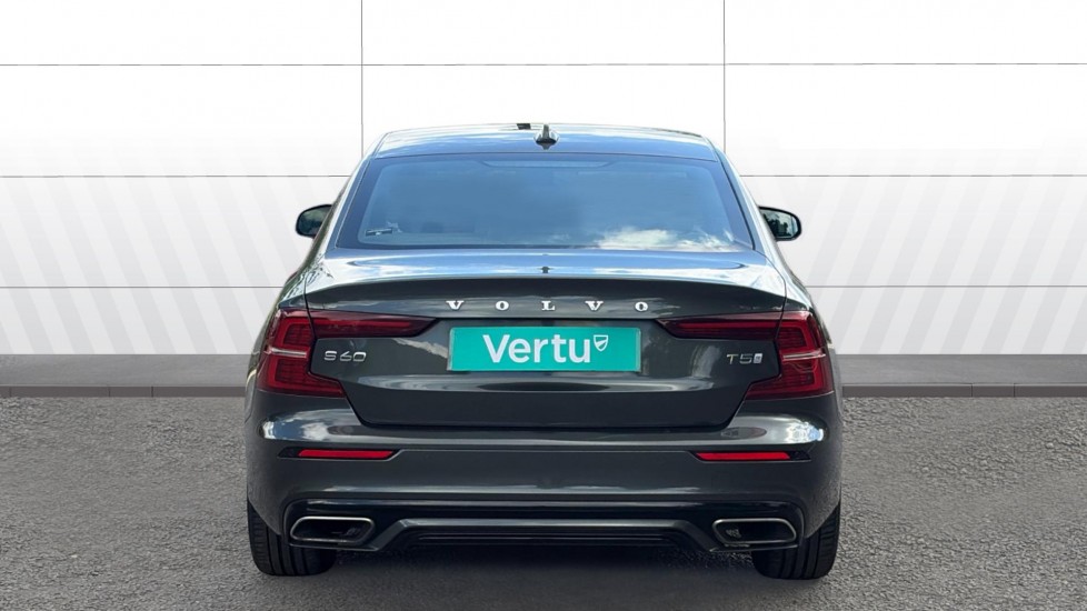 Volvo S60 2.0 T5 R DESIGN Plus 4dr Auto Petrol Saloon - Image 6