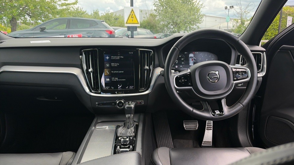 Volvo S60 2.0 T5 R DESIGN Plus 4dr Auto Petrol Saloon - Image 10