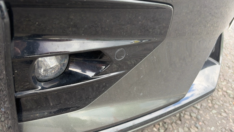 Volvo S60 2.0 T5 R DESIGN Plus 4dr Auto Petrol Saloon - Image 40
