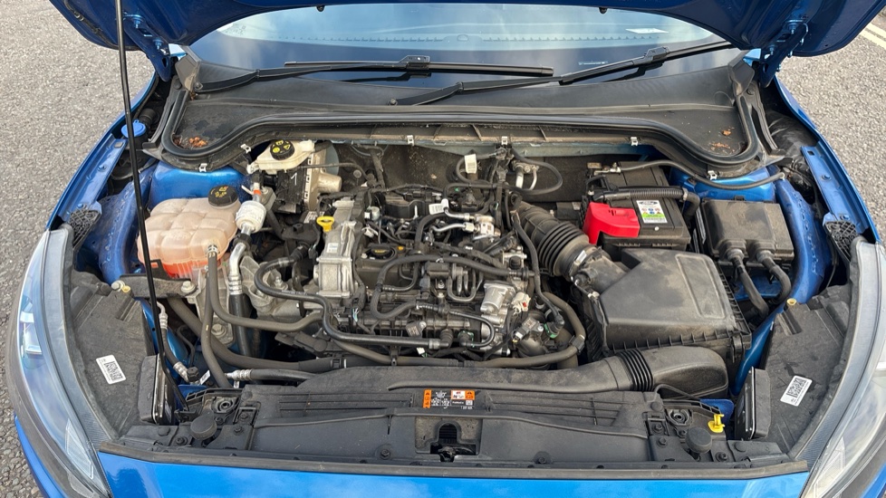 Ford Focus 1.0 EcoBoost Hybrid mHEV 125 Titanium X Ed 5dr Petrol Hatchback - Image 8