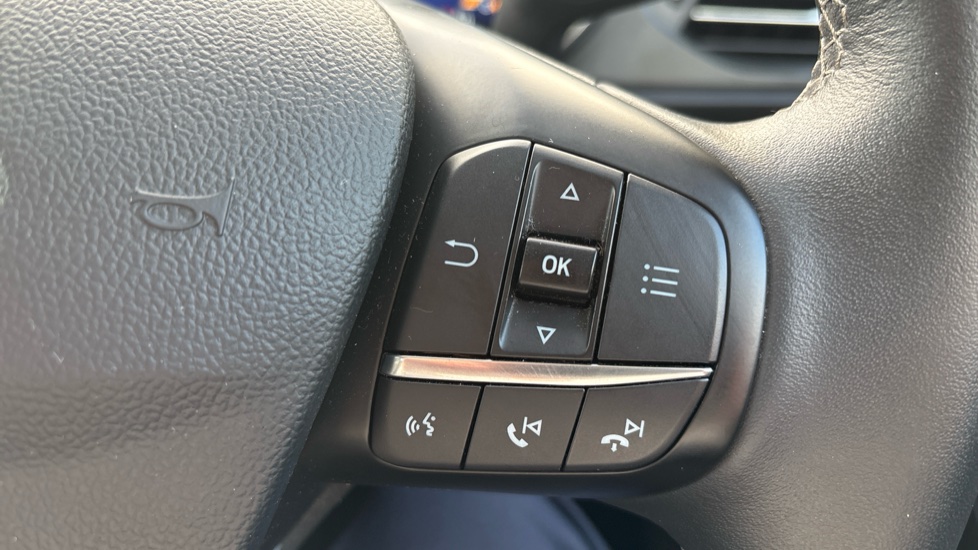 Ford Focus 1.0 EcoBoost Hybrid mHEV 125 Titanium X Ed 5dr Petrol Hatchback - Image 28