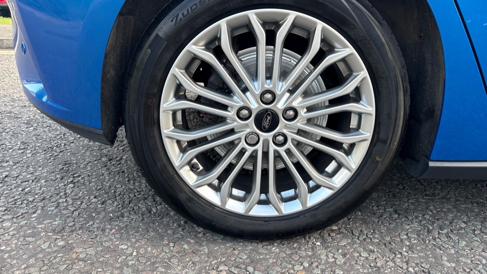 Ford Focus 1.0 EcoBoost Hybrid mHEV 125 Titanium X Ed 5dr Petrol Hatchback - Image 32