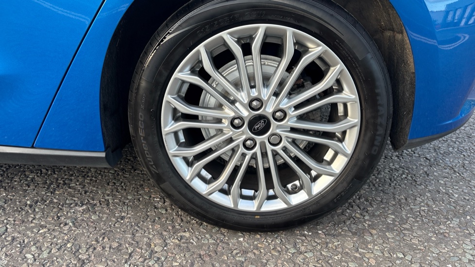 Ford Focus 1.0 EcoBoost Hybrid mHEV 125 Titanium X Ed 5dr Petrol Hatchback - Image 33