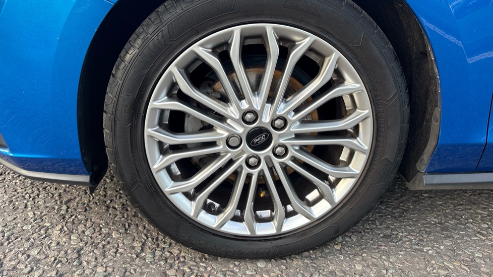 Ford Focus 1.0 EcoBoost Hybrid mHEV 125 Titanium X Ed 5dr Petrol Hatchback - Image 34