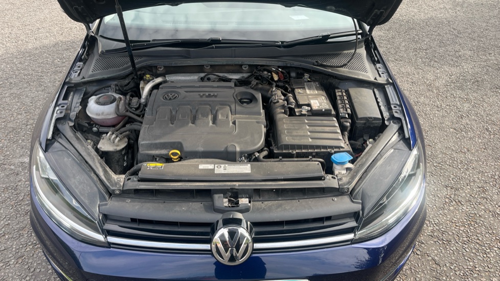 Volkswagen Golf 1.6 TDI Match 5dr DSG Diesel Hatchback - Image 8