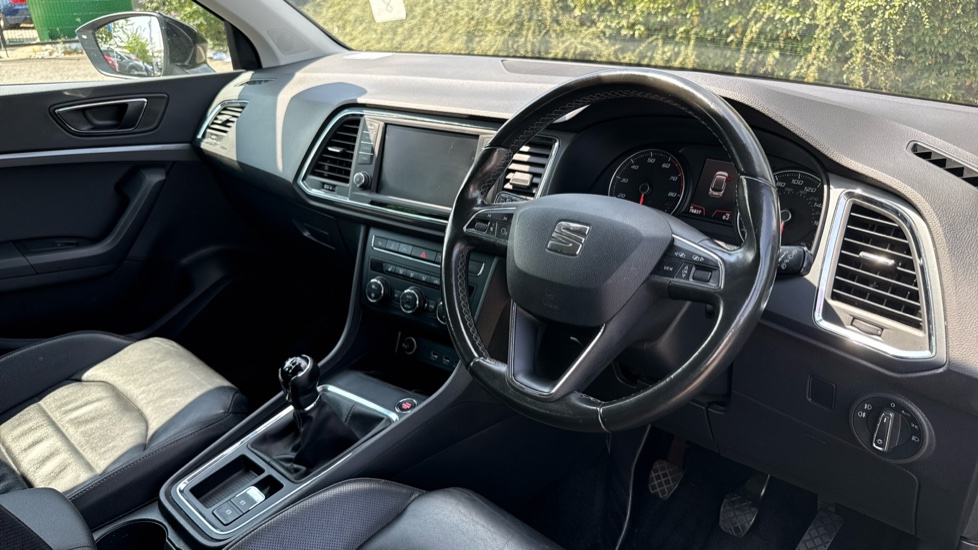 SEAT Ateca 1.0 TSI SE L [EZ] 5dr Petrol Estate - Image 11