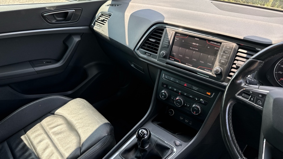 SEAT Ateca 1.0 TSI SE L [EZ] 5dr Petrol Estate - Image 14