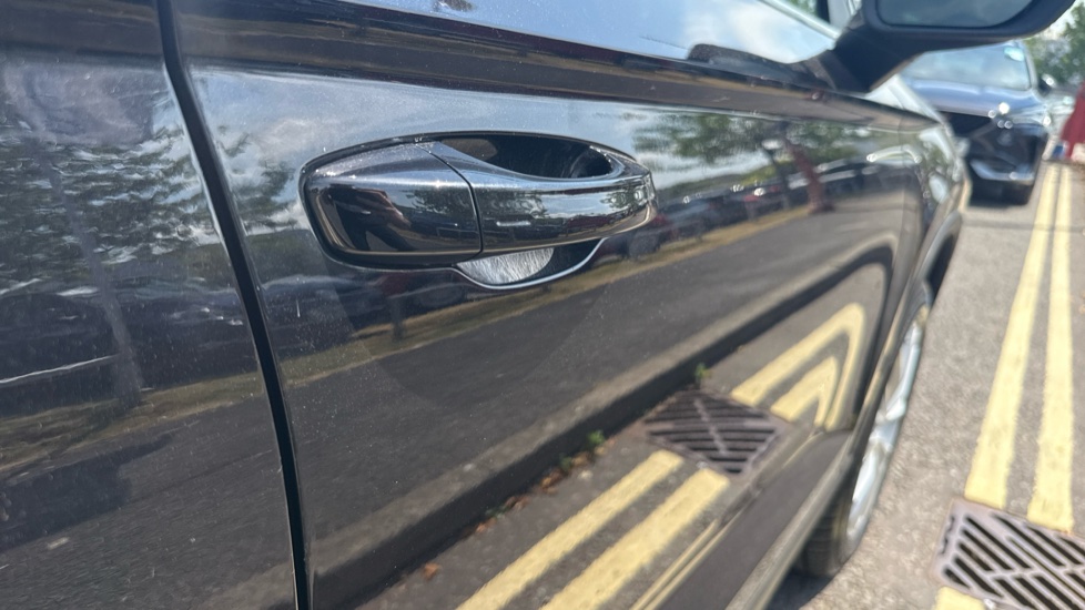 SEAT Ateca 1.0 TSI SE L [EZ] 5dr Petrol Estate - Image 35